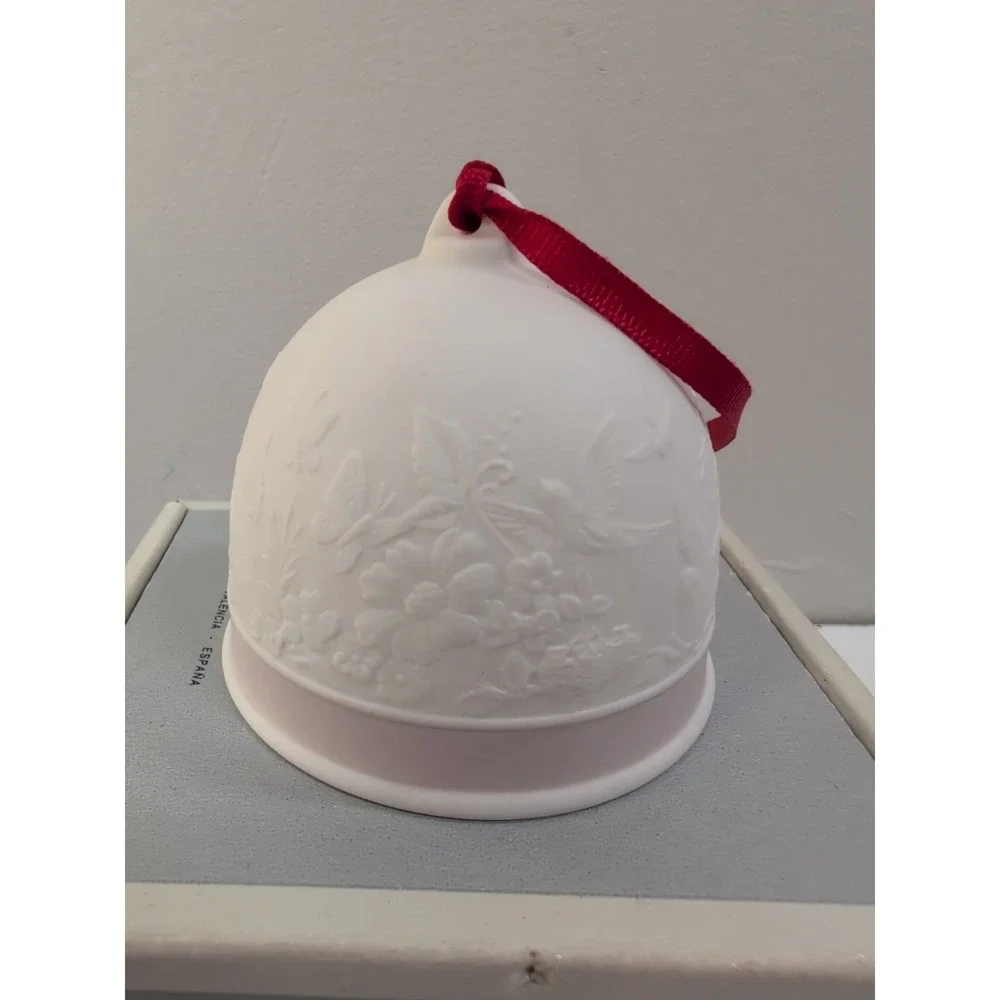 Lladro 1991 Spring Collectors Society Bell Retired 3.25